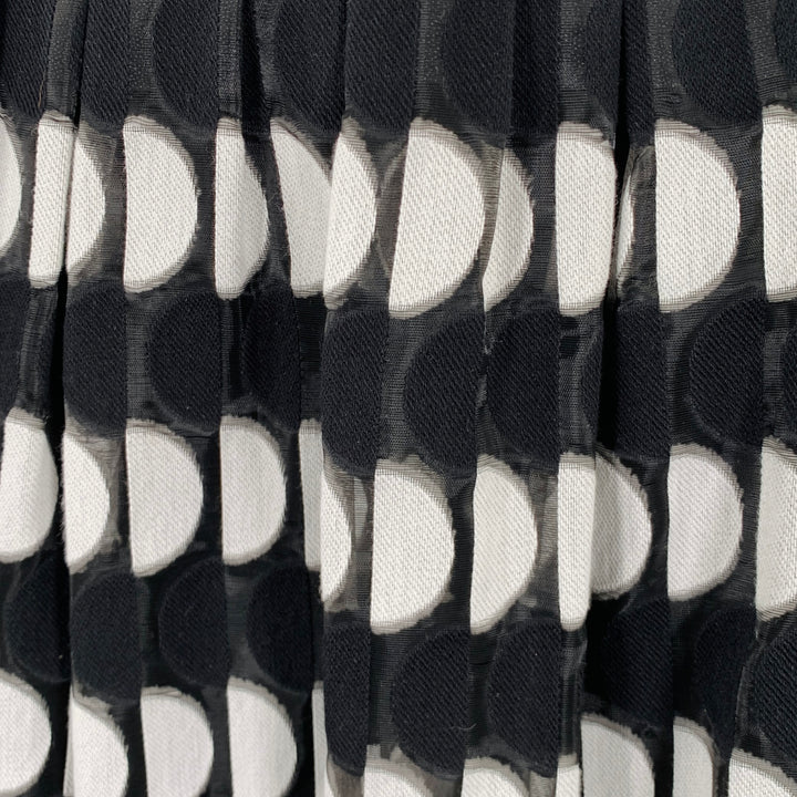 AKRIS Size 4 Black White Cotton Blend Polka Dot Pleated Skirt