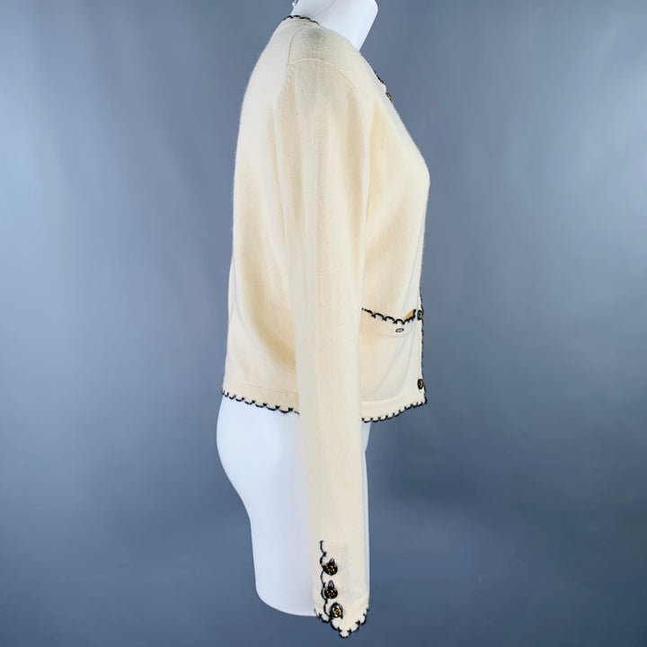 CHANEL Size M Cream Black Contrast Scallop Trim Cardigan