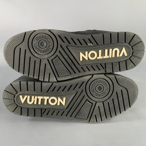 LOUIS VUITTON Size 9.5 Black White Monogram Leather Rubber Sole Sneakers