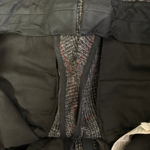 J.LINDEBERG Chest Size 44 Grey Black/red Tartan Wool Peak Lapel 30 31 Suit