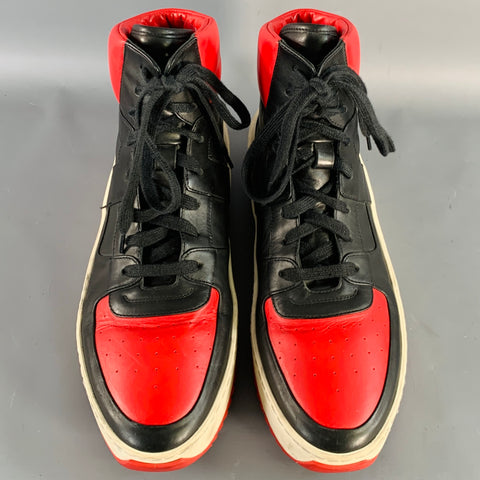 Baskets montantes en cuir color block noir, rouge et blanc FEAR OF GOD taille 10
