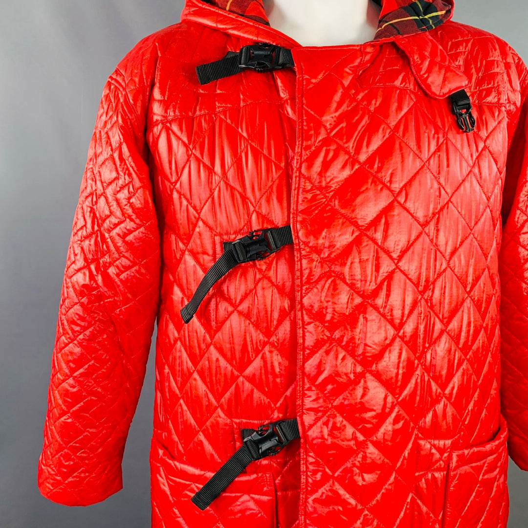 MONITALY Size L Red Quilted Nylon Hooded Buckle Clasp Coat