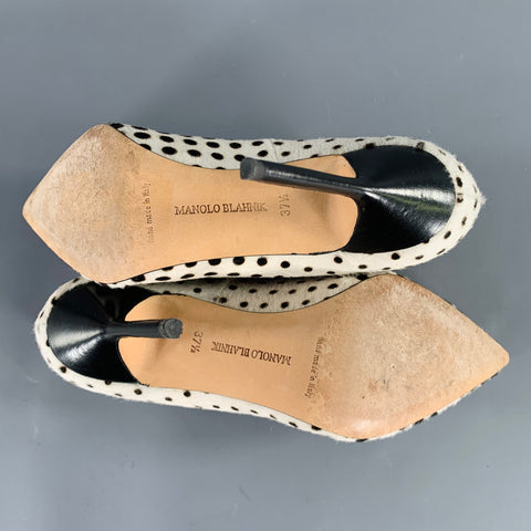 MANOLO BLAHNIK Size 7.5 White Black Dots Pony Hair Stiletto Pumps