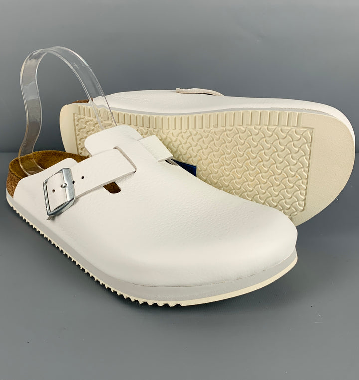 BIRKENSTOCK Size 9 White Leather Slip On Sandals