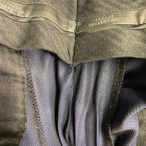 VERSACE COLLECTION Size 46 Navy Wool Shiny Notch Lapel Suit