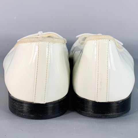 CHANEL Size 9 White Black Color Block Patent Leather Ballet Bow Flats