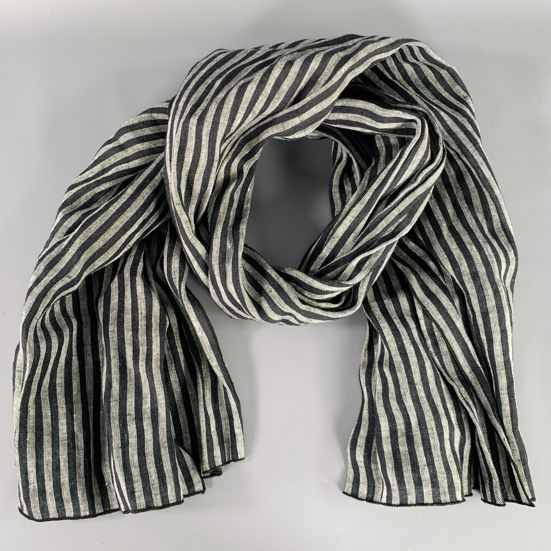 LE VESTIAIRE DE JEANNE Black Grey Stripe Linen Scarf – Sui