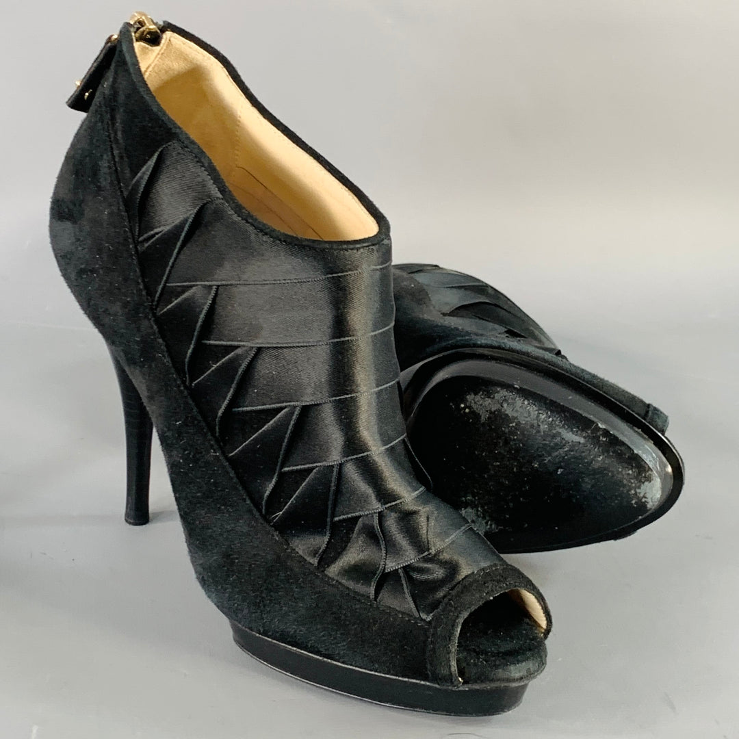 OSCAR DE LA RENTA Vintage Fall 2009 Size 6 Black Suede Satin Woven Stiletto Booties