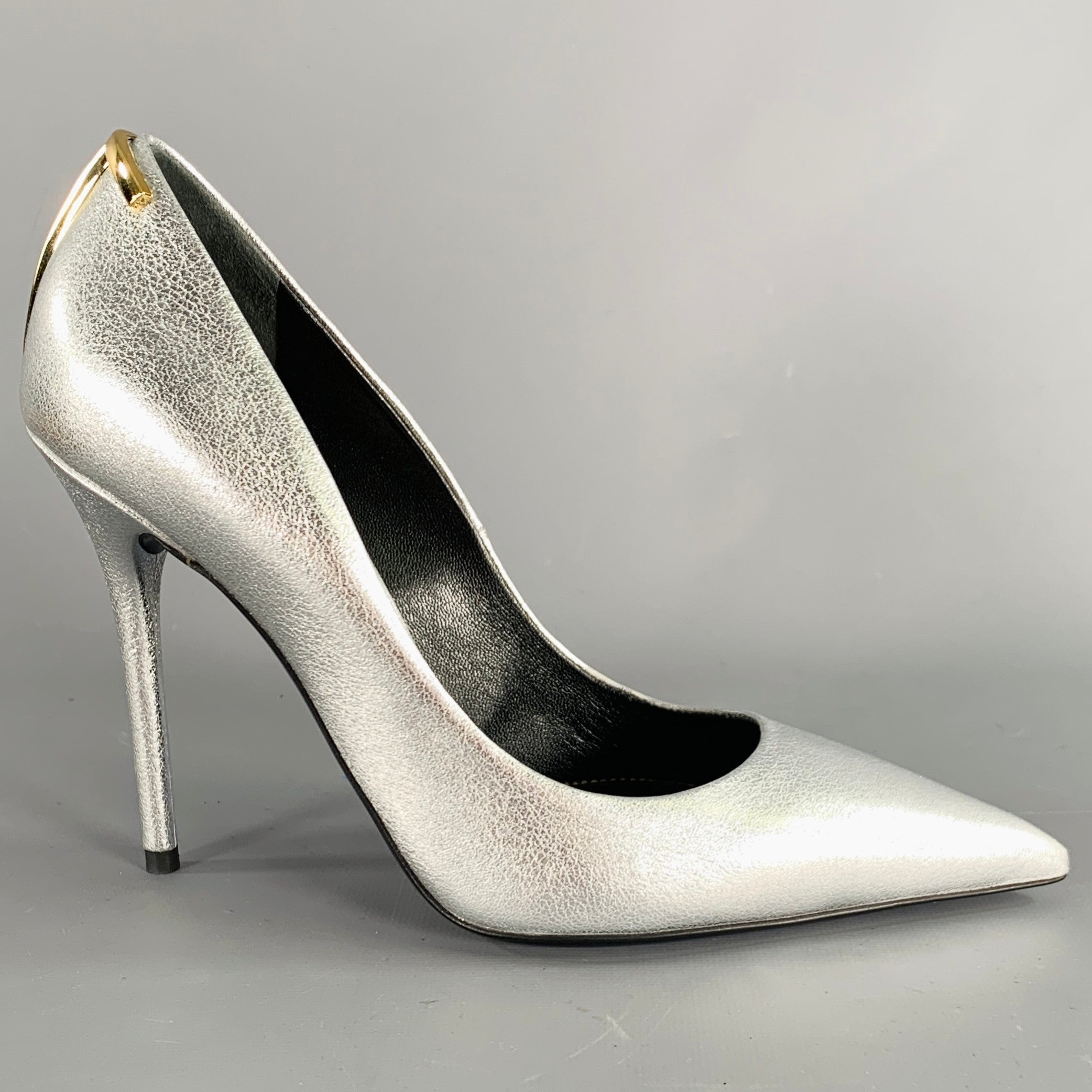 TOM FORD Size 8 Silver Gold Sheepskin Leather Metallic Pointed Toe