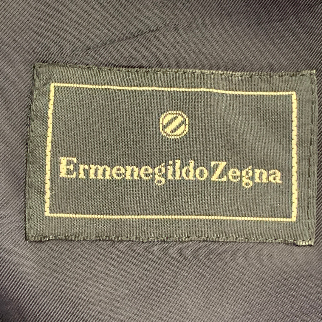 ERMENEGILDO ZEGNA Size 46 Regular Navy Twill Wool Notch Lapel Suit