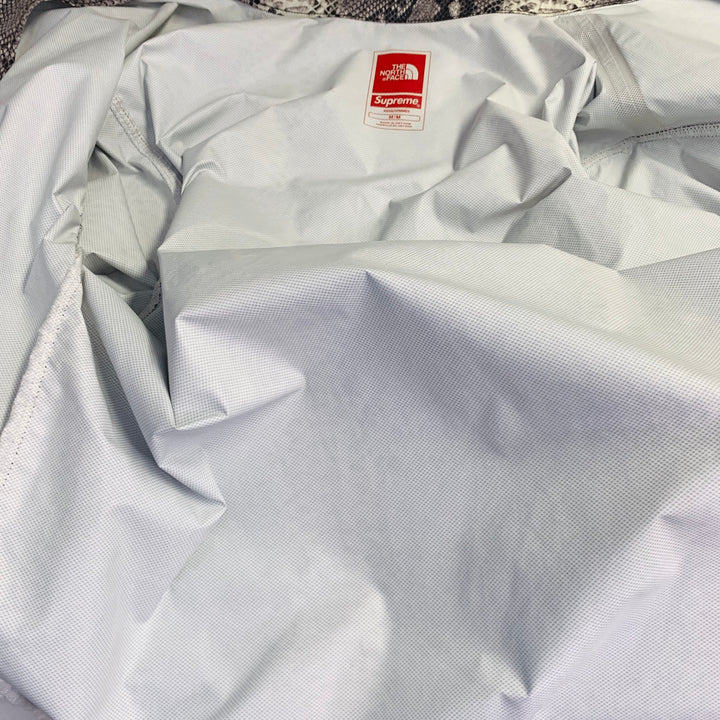 SUPREME x THE NORTH FACE Size M Grey Black White Snake Print Nylon Shirt Jacket