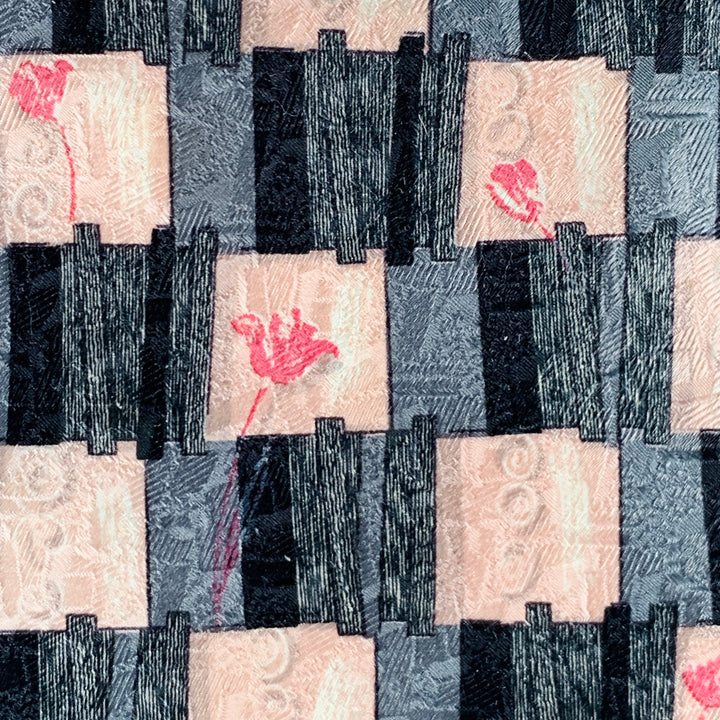 ERMENEGILDO ZEGNA Size Grey Pink Squares Silk Tie