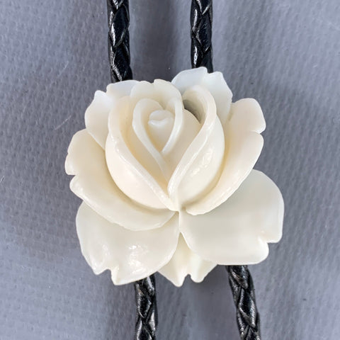 Cravate bolo VINTAGE en cuir avec rose noire et blanche