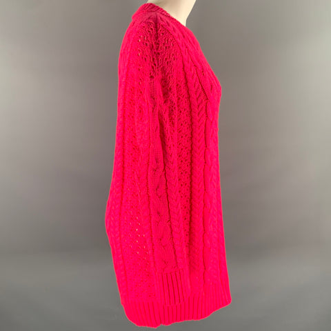 ALICE + OLIVIA Size M Pink Wool Blend Cable Knit Crew-Neck Sweater