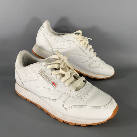REEBOK Size 9 White Mixed Patterns Leather Runner Sneakers