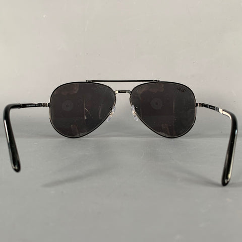 RAY-BAN New Aviator Black Metal Sunglasses