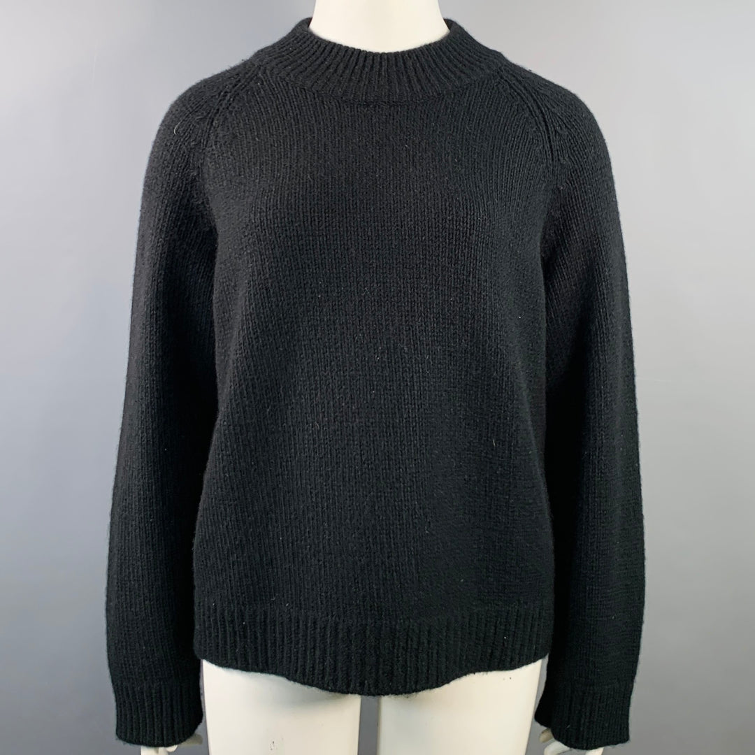THE ROW Size L Black Cashmere Knit Raglan Sleeves Crew Neck Sweater