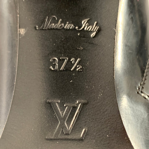 LOUIS VUITTON Size 7.5 Black Patent Leather Tread Sole Lace-Up Boots