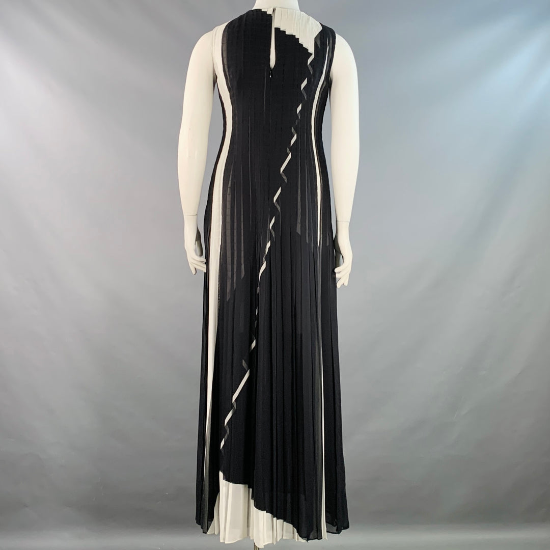 AKRIS Size L Black White Viscose Pleated Sleeveless Long Evening Gown