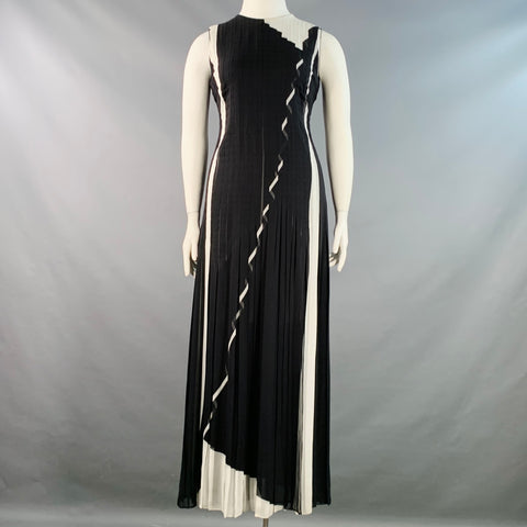AKRIS Size L Black White Viscose Pleated Sleeveless Long Evening Gown