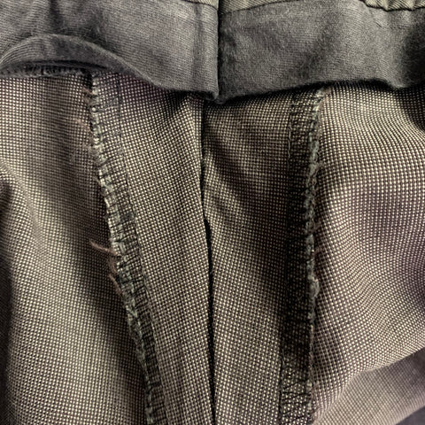 BURBERRY Costume gris en laine vierge à revers cranté, taille 46 Regular