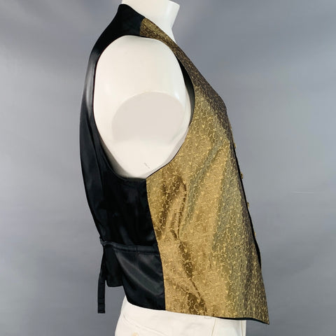 PAUL FREDRICK Size L Gold Jacquard Silk Classic Vest