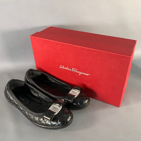 SALVATORE FERRAGAMO Size 7 Savina Black Quilted Leather Bow Flats