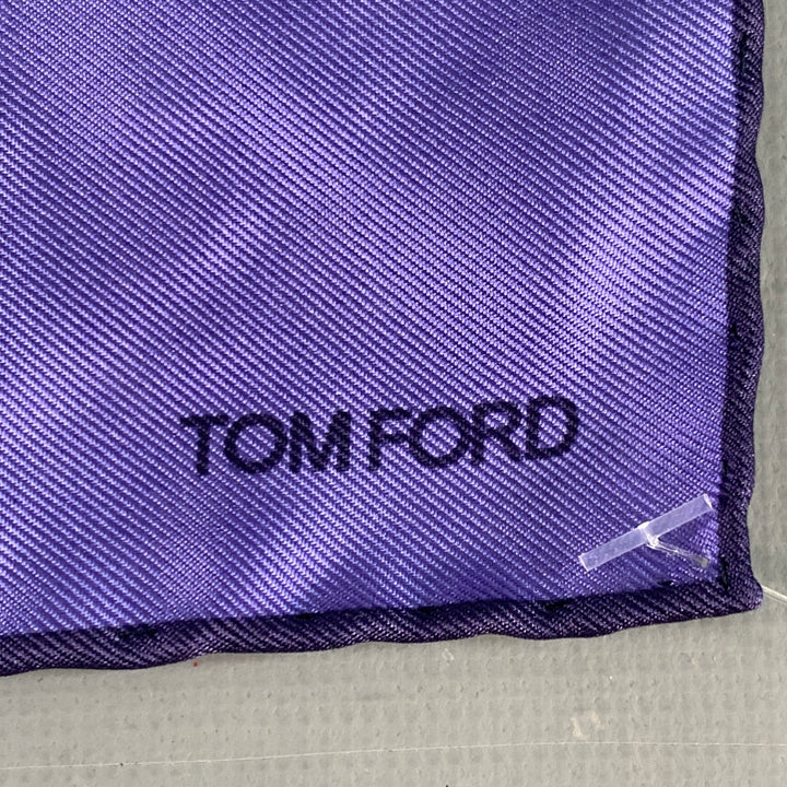 TOM FORD Blue Navy Logo Silk Pocket Square