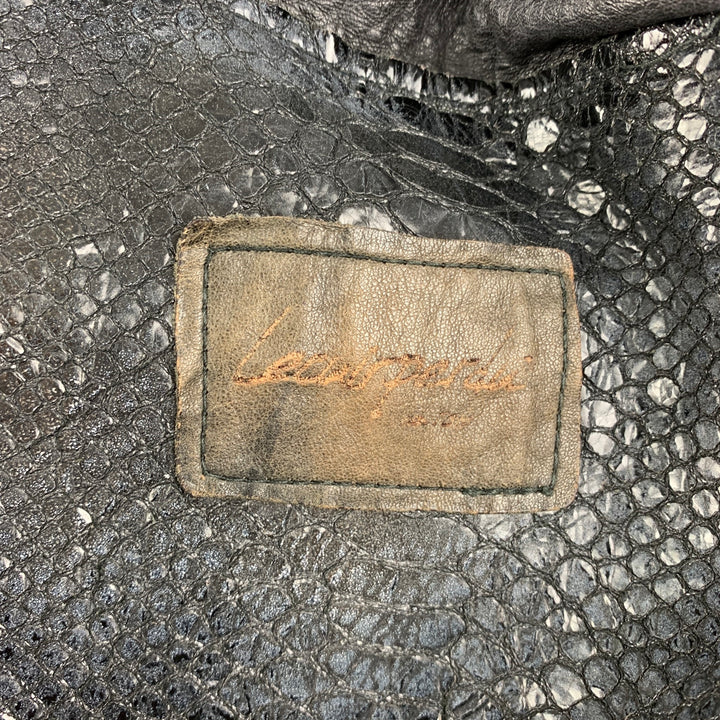 LE CUIR PERDU Bolso tote extragrande de cuero texturizado en oro negro
