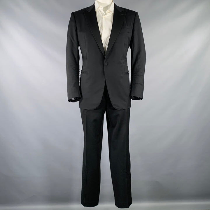 ERMENEGILDO ZEGNA Size 46 Black Wool Single Button Tuxedo