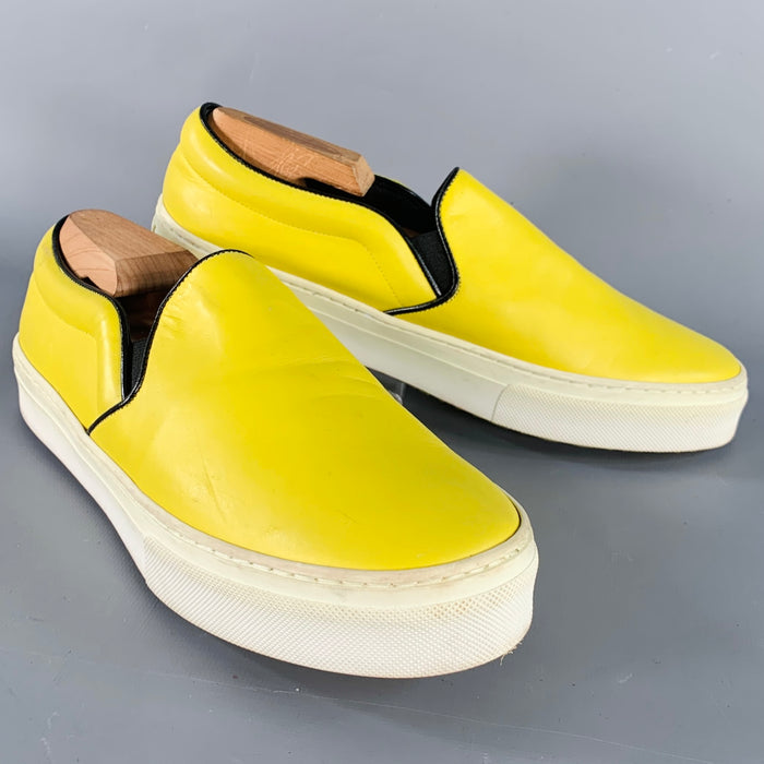Baskets à enfiler en cuir jaune CELINE taille 9