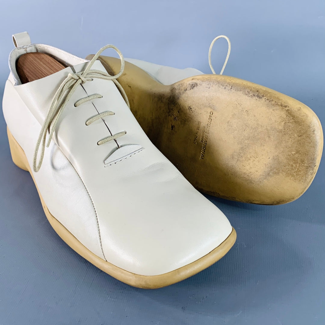 CoSTUME NATIONAL Size 10 Beige Leather Square Toe Oxford Lace-Up Shoes