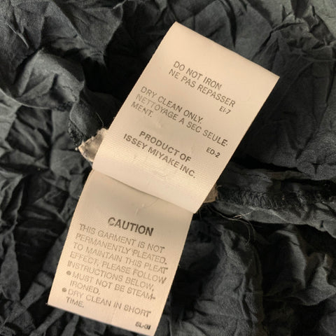 ISSEY MIYAKE Size M Black Grey IM39-FJ823 Polyester Button Up Long Sleeve Shirt