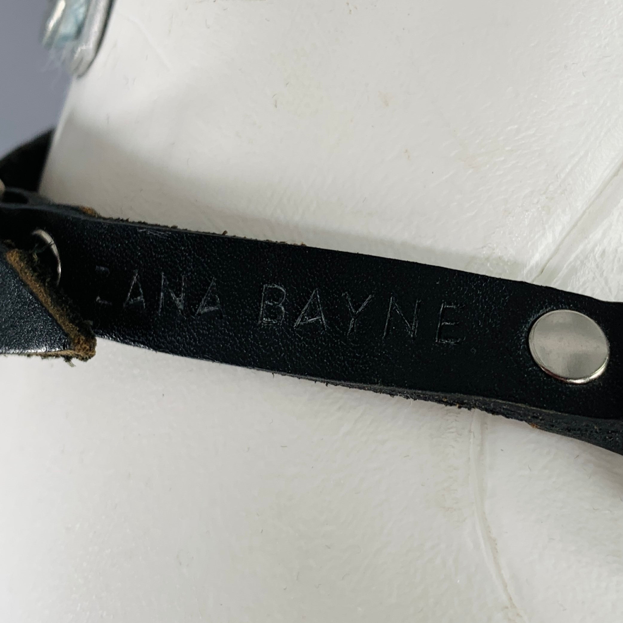 ZANA BAYNE Size XS Black Studded Leather Harness – Sui Generis