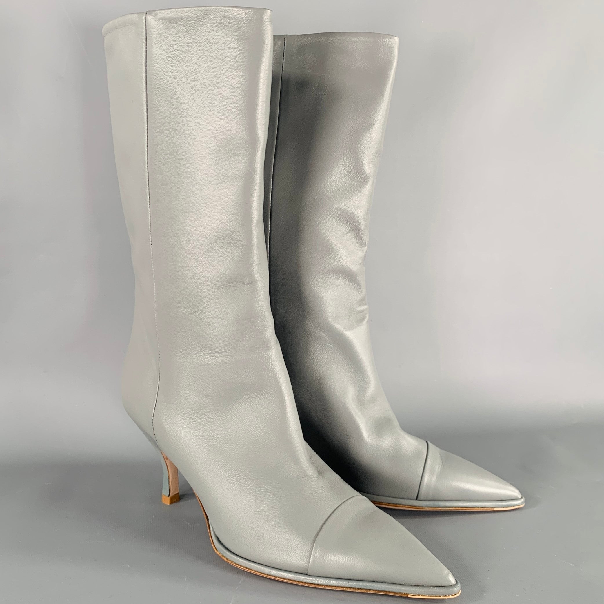 SANIA D'MINA Size 10 Grey Leather Kitten Heel Boots – Sui Generis