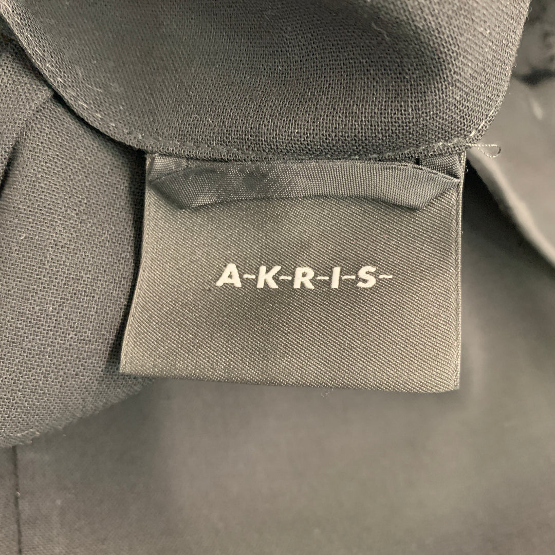 AKRIS Size 10 Black Cropped Jacket