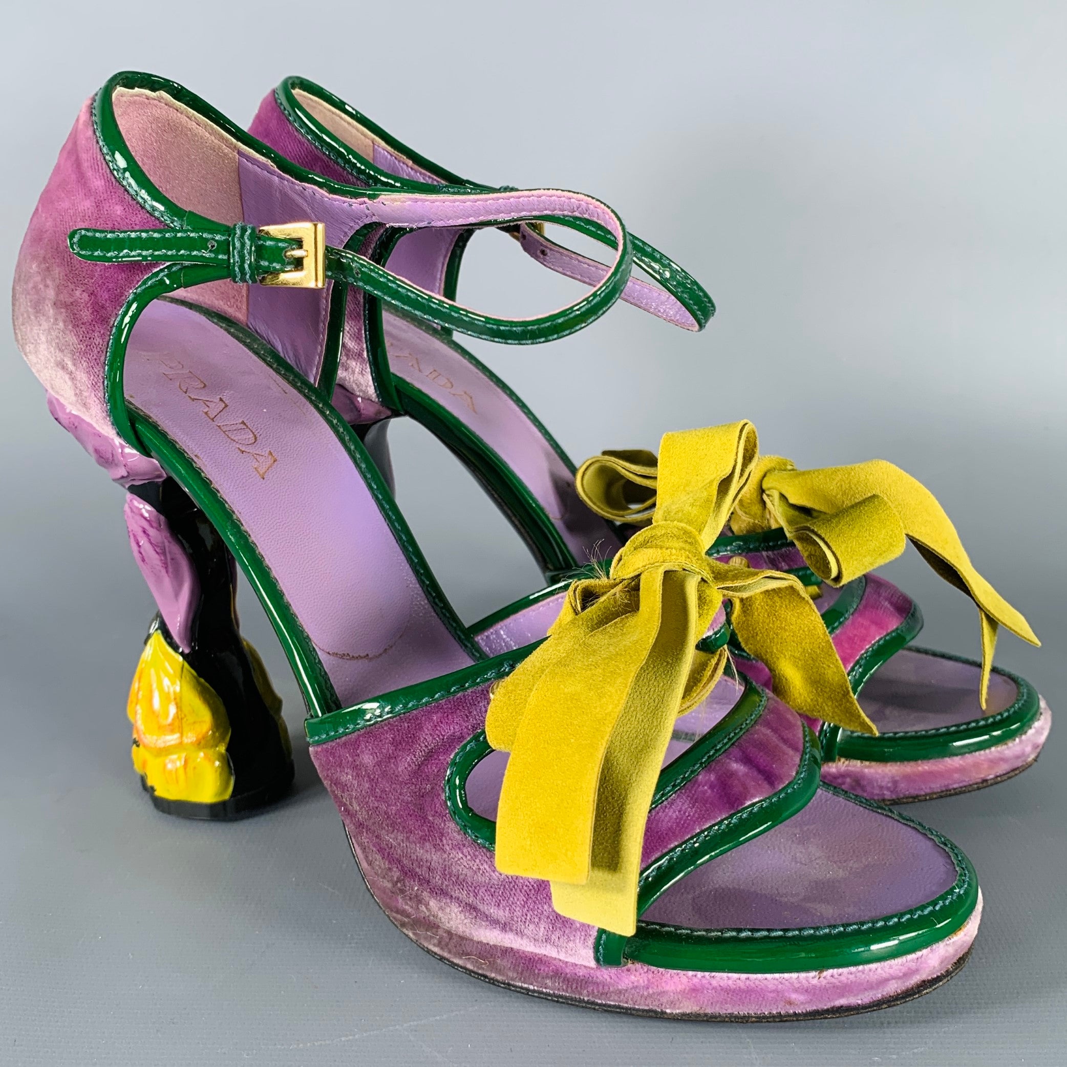 PRADA Size 8 SS08 Purple Green Velvet Patent Leather Heels Pumps