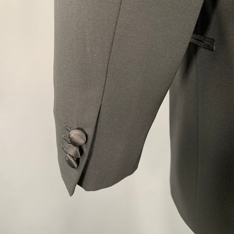 ARMANI COLLEZIONI Size 40 Black Wool Shawl Collar Tuxedo