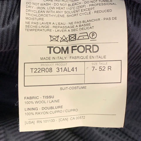 TOM FORD Size 40 Regular Navy Wool Peak Lapel 3 Piece Suit