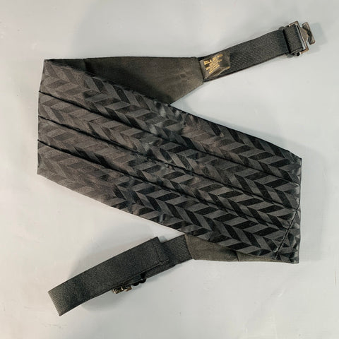 BILL BLASS One Size Black Herringbone Silk Cummerbund