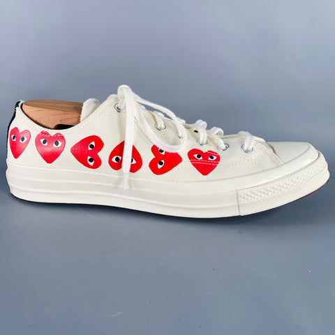 COMME des GARCONS PLAY Size 12 Cream Red Hearts Canvas Low Top Sneakers