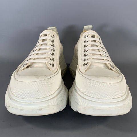 ALEXANDER MCQUEEN Size 8 White Canvas Lace Up Lace Up Shoes