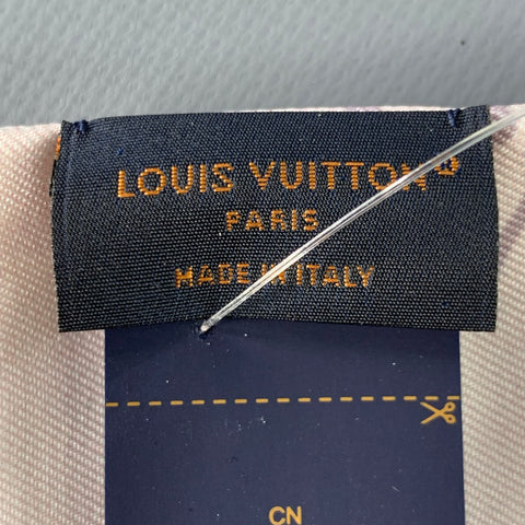 LOUIS VUITTON White Pink Chain Link Monogram Silk Scarf