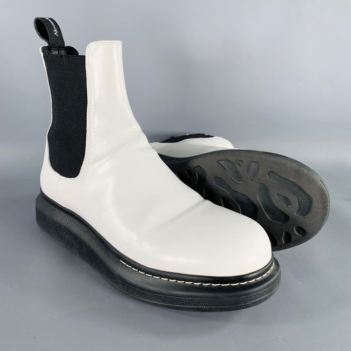 ALEXANDER MCQUEEN Size 9 White Black Leather Chelsea Ankle Boots