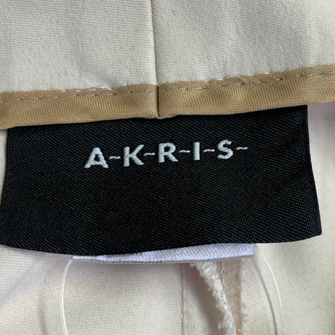 AKRIS Size 2 Cream Wool Blend Tapered Side Zipper Dress Pants