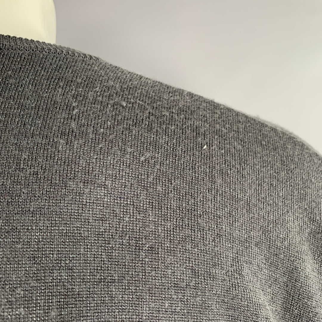 VIKTOR & ROLF Size M Grey Knit V-Neck Pullover