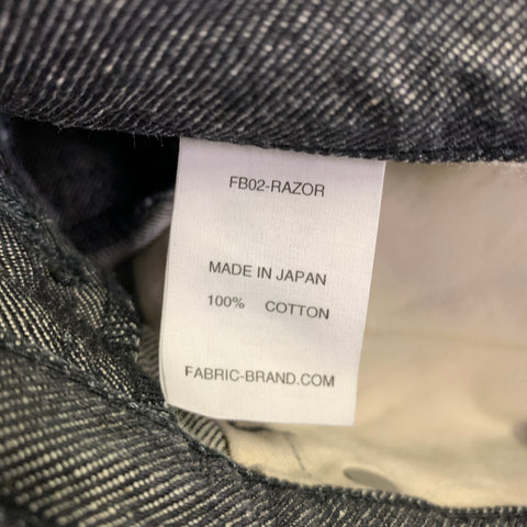Marque : FABRIC BRAND & Co. Jean en denim selvedge noir, taille 34, braguette boutonnée
