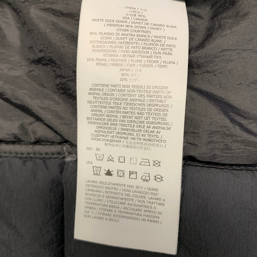 STONE ISLAND Size M Black Quilted Polyamide Blend Zip Up Vest
