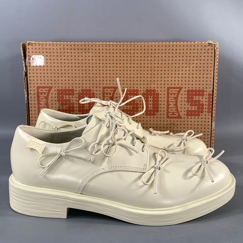 CAMPER Size 9.5 White Leather  Lace Up Shoes