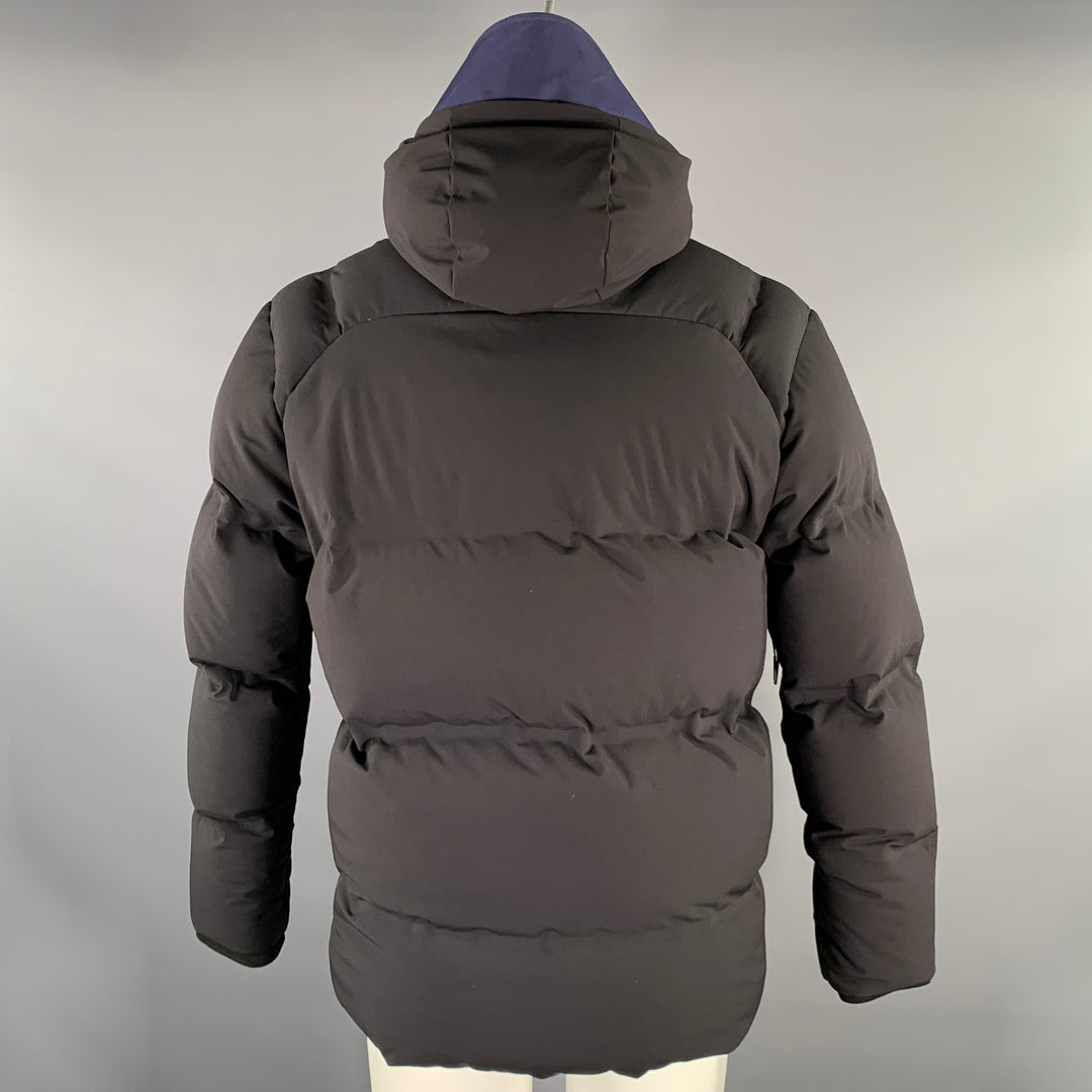 ISAORA Size S Black Navy Polyester Elastane Puffer Coat